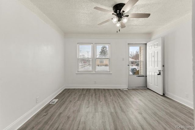 4721 Jackson Street, Dearborn Heights, MI 48125