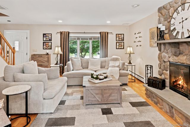 244 Grand Boulevard, Massapequa Park, NY 11762