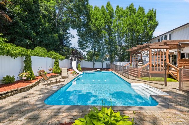 244 Grand Boulevard, Massapequa Park, NY 11762
