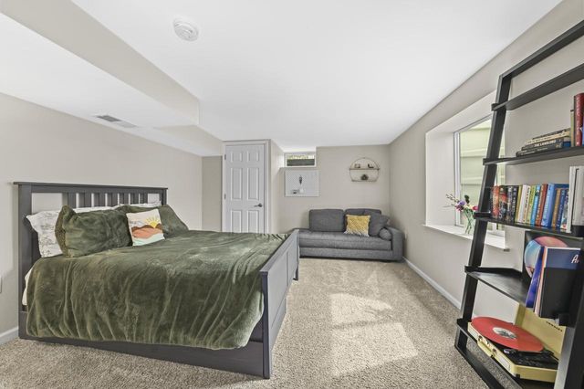 W220N9740 Amy Belle ROAD, Colgate, WI 53017