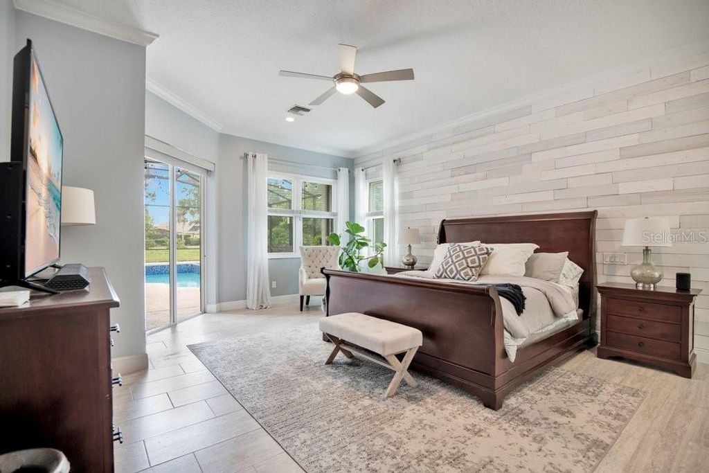 Image 17 of property listing at 11407 WILLOW GARDENS DRIVE, Windermere, FL 34786