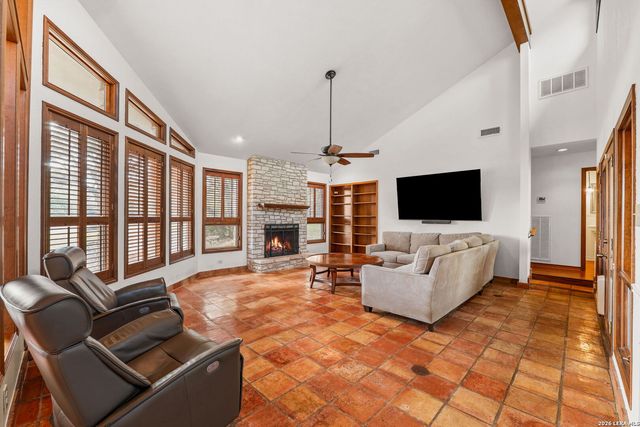 8258 Pimlico Ln, Boerne, TX 78015