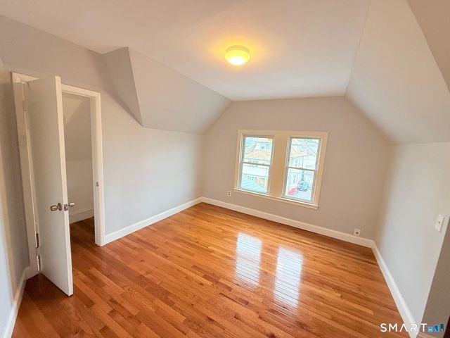 73 Vine Street 3, Bridgeport, CT 06604