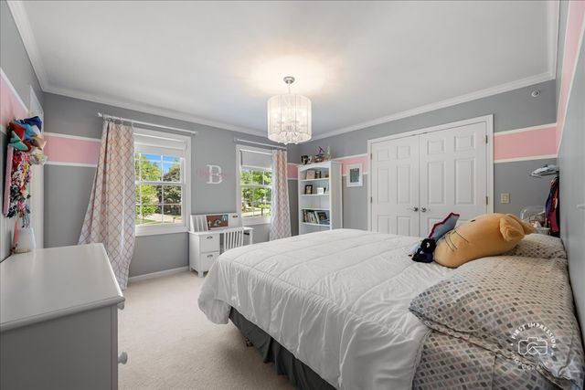 1220 Heatherton Drive, Naperville, IL 60563