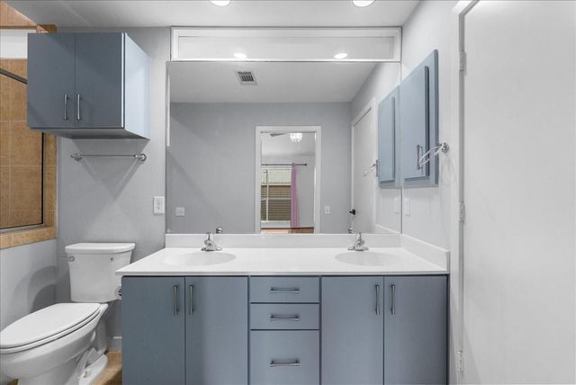 2453 Wentworth Street, Houston, TX 77004