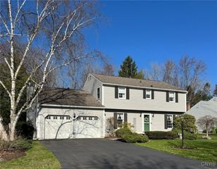 7351 Westgate Lane, Salina, NY 13090