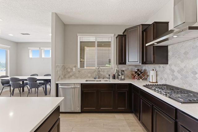 4642 Rail Runner, Santa Fe, NM 87507