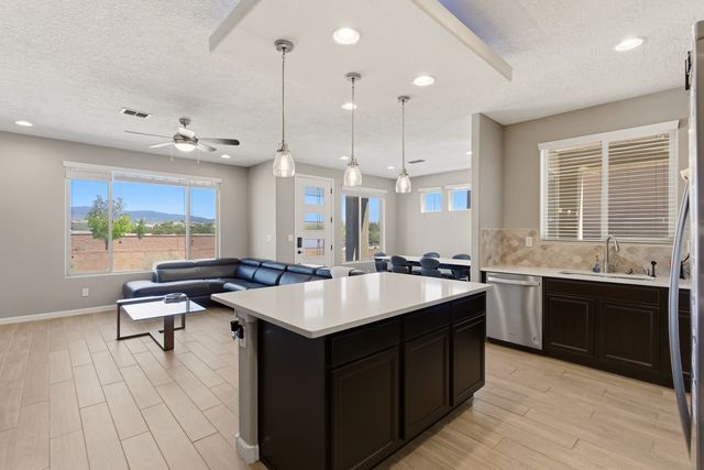 4642 Rail Runner, Santa Fe, NM 87507
