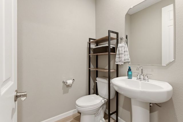4642 Rail Runner, Santa Fe, NM 87507