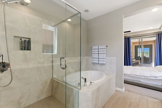 4642 Rail Runner, Santa Fe, NM 87507