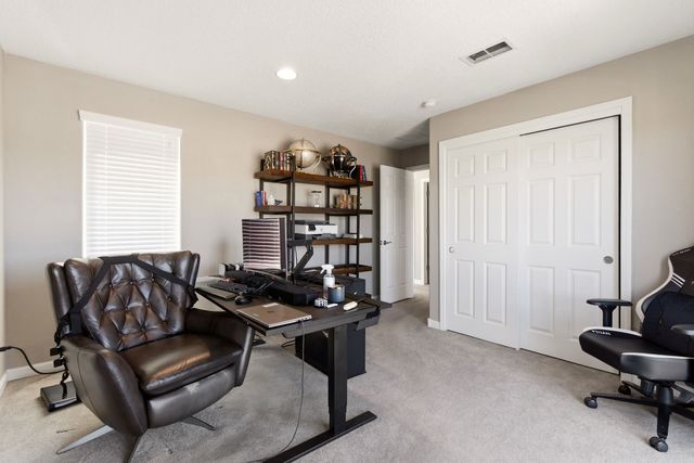 4642 Rail Runner, Santa Fe, NM 87507