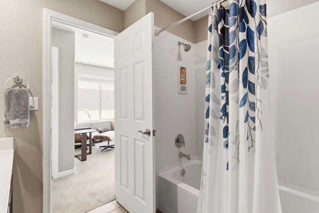 4642 Rail Runner, Santa Fe, NM 87507