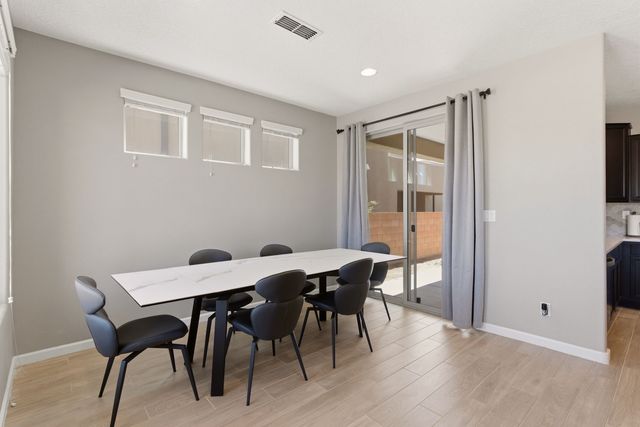 4642 Rail Runner, Santa Fe, NM 87507