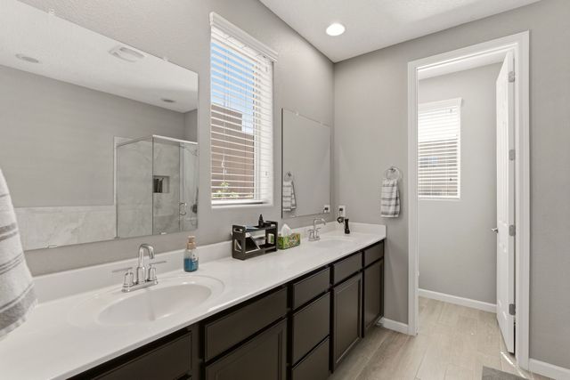 4642 Rail Runner, Santa Fe, NM 87507