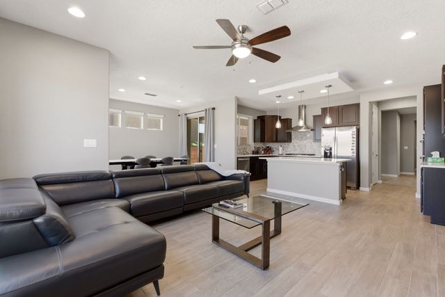 4642 Rail Runner, Santa Fe, NM 87507