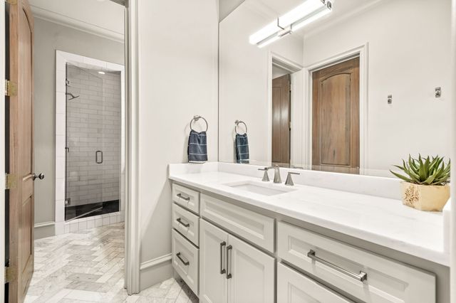 3520 Blackburn Street, Dallas, TX 75219