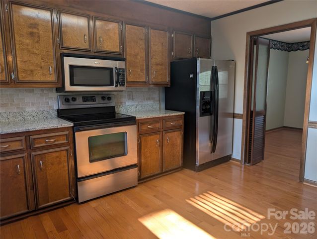 3065 Woodstream Drive, Valdese, NC 28690