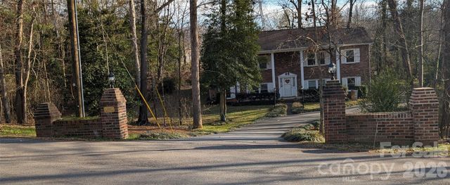 3065 Woodstream Drive, Valdese, NC 28690