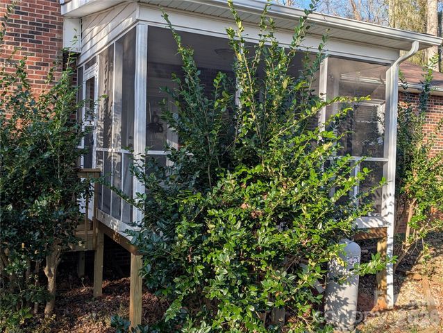 3065 Woodstream Drive, Valdese, NC 28690