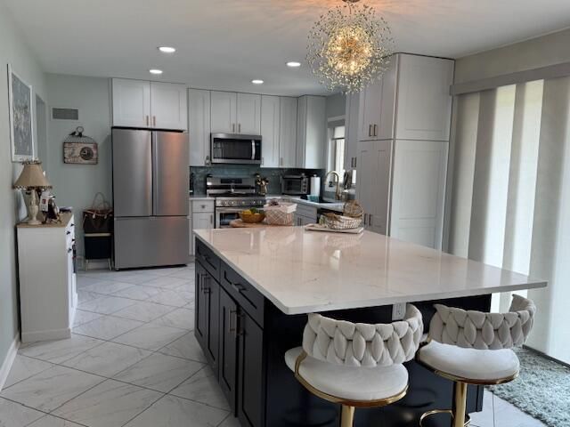 4005 86th PLACE, Kenosha, WI 53142