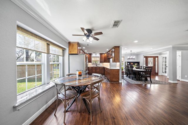 19210 Lockridge Drive, Spring, TX 77373