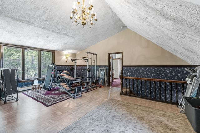 163 S Monson Rd, Hampden, MA 01036
