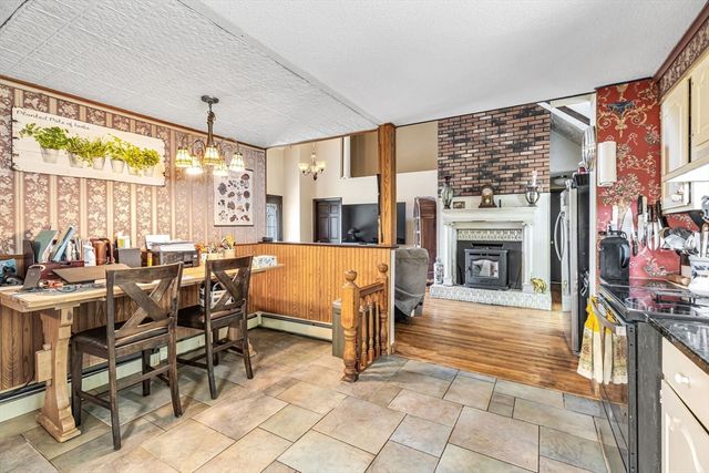 163 S Monson Rd, Hampden, MA 01036