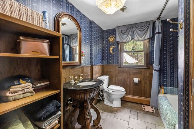 163 S Monson Rd, Hampden, MA 01036