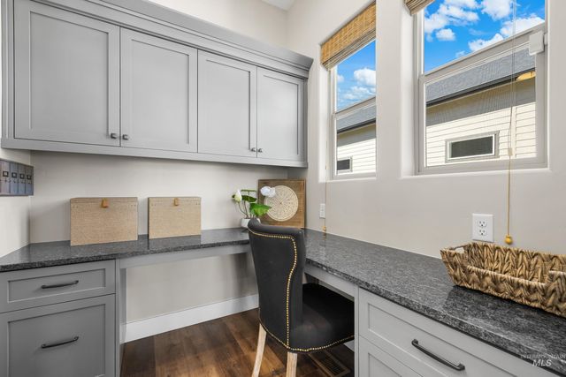 8368 W Sparks Lake Dr., Boise, ID 83714