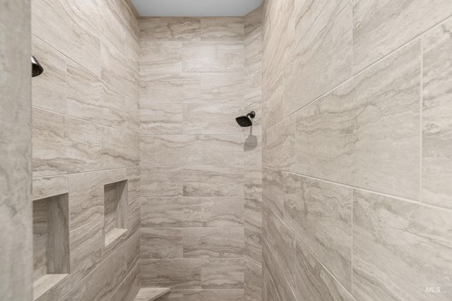 8368 W Sparks Lake Dr., Boise, ID 83714