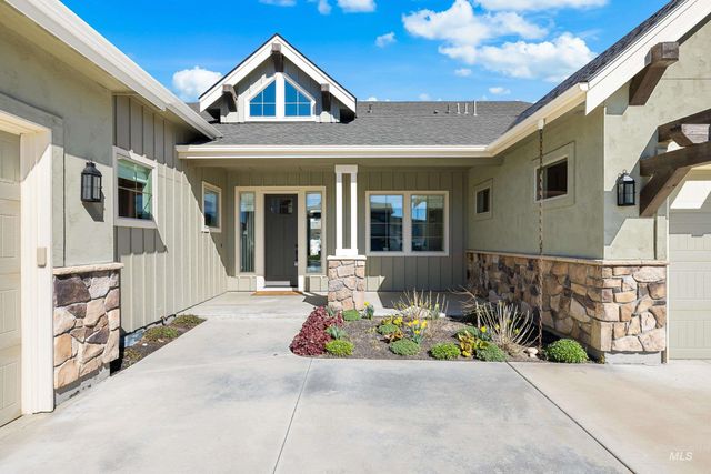 8368 W Sparks Lake Dr., Boise, ID 83714