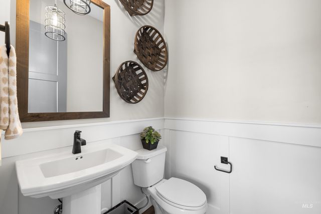 8368 W Sparks Lake Dr., Boise, ID 83714