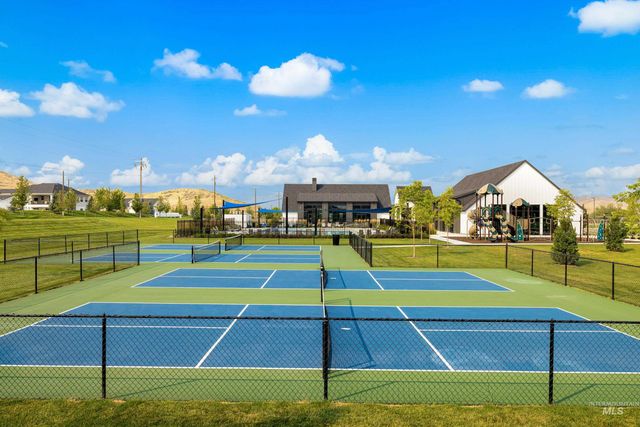 8368 W Sparks Lake Dr., Boise, ID 83714