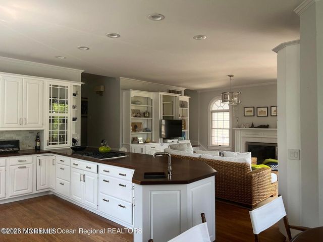 200 Washington Avenue, Spring Lake, NJ 07762