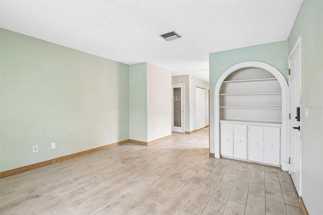 7602 CORTEZ COURT, Tampa, FL 33615