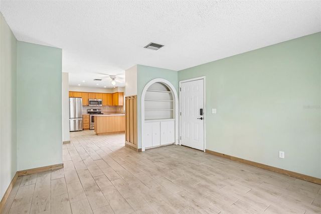 7602 CORTEZ COURT, Tampa, FL 33615
