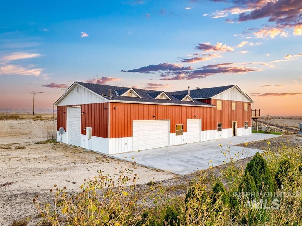 870 Desert Wind Rd, Boise, ID 83716 photo 3