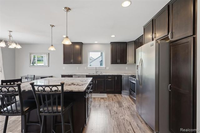 665 Marblewood Lane, Saline, MI 48176