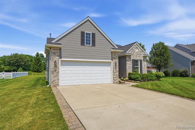 665 Marblewood Lane, Saline, MI 48176