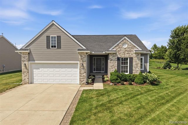 665 Marblewood Lane, Saline, MI 48176