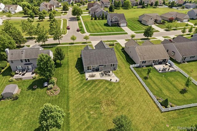 665 Marblewood Lane, Saline, MI 48176