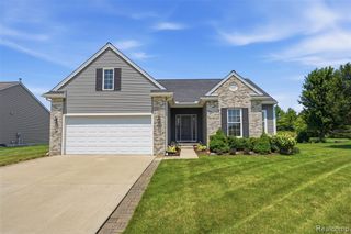 665 Marblewood Lane, Saline, MI 48176