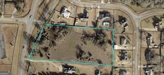 2284 N Hwy 41, Perry, GA 31069