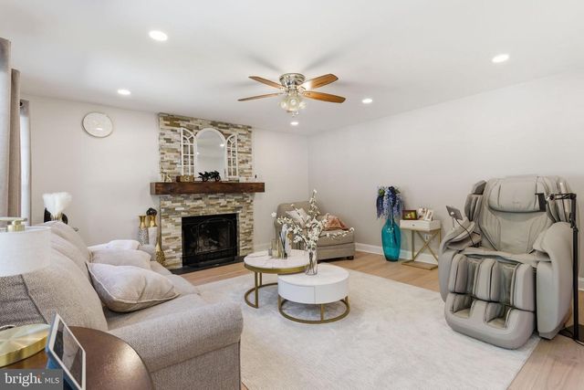 112 LANTERN, Deptford, NJ 08096