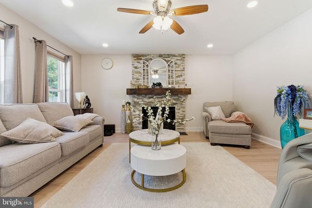 112 LANTERN, Deptford, NJ 08096