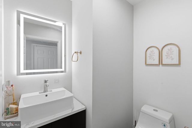 112 LANTERN, Deptford, NJ 08096