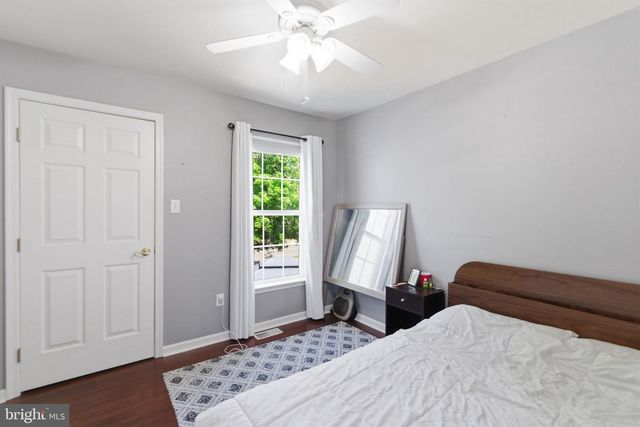 112 LANTERN, Deptford, NJ 08096