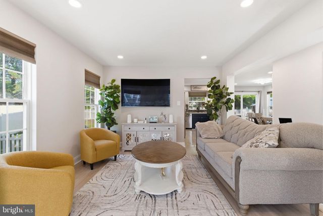 112 LANTERN, Deptford, NJ 08096