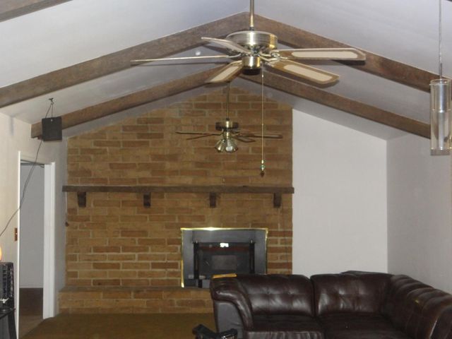2712 W Mesa Avenue, Fresno, CA 93711