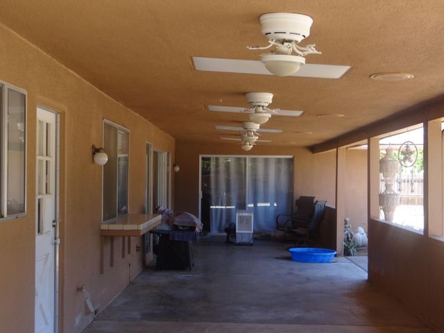 2712 W Mesa Avenue, Fresno, CA 93711